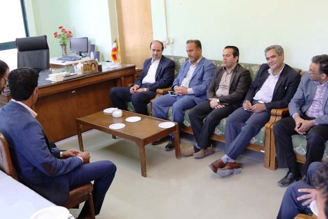 خود باوری ،زنده کردن انگیزه در افرادو نیروهای شهرداری قابل تحسین است