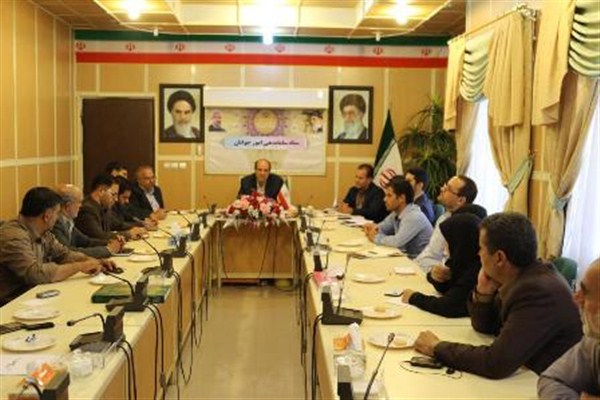 جوانان باید از دستاوردهای ملی دفاع کنند