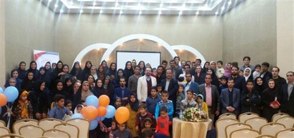 نخستین مراسم هم نشینی کودکی در ایران برگزار گردید