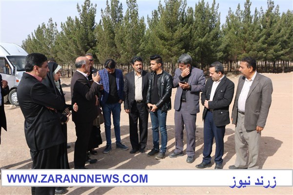 دست پر شهرداری زرند در چهلمین فجر انقلاب