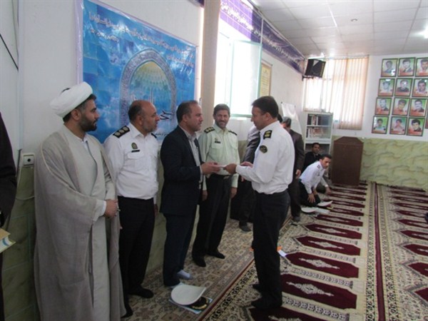 سرگرد خادمی فرمانده جدید پلیس راهور شهرستان زرند / آمادگی شهرداری برای خرید ،نصب و راه اندازی دوربینهای کنترل ترافیک سرگرد خادمی فرمانده جدید پلیس راهور شهرستان زرند / آمادگی شهرداری برای خرید ،نصب و راه اندازی دوربینهای کنترل ترافیک