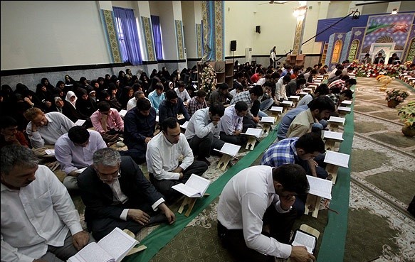 مراسم جمع‌خوانی قرآن کریم از هشتم ماه مبارک رمضان در مسجد سیدالشهدا ریحانشهر  برگزار می‌شود