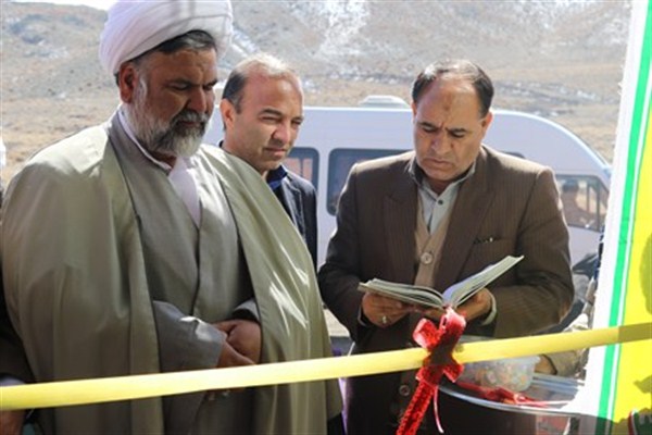 با سرمایه‌گذاری ۲۰ میلیارد ریال ۱۱ طرح مختلف در زرند افتتاح و کلنگ‌زنی شد