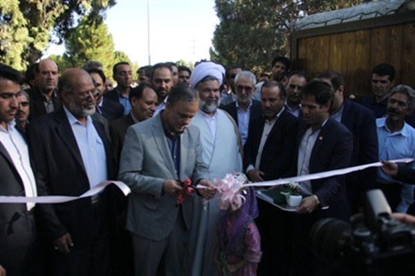با حضور استاندار کرمان پارک دوستدار کودک زرند افتتاح و به بهربرداری رسید