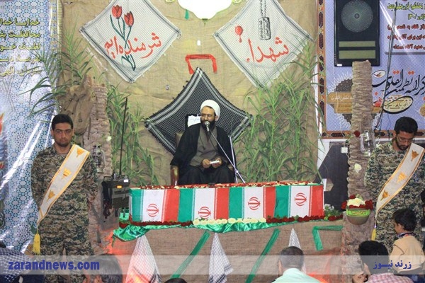 رهبری فرموده اند:نه تنها اقتصاد بلکه فرهنگ ما هم باید فرهنگ مقاومتی شود