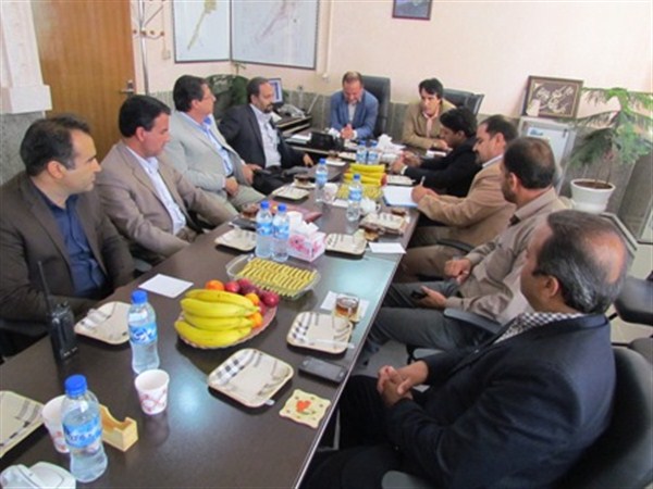 باید در راستای اقتصاد مقاومتی به گونه ای عمل نمائیم که بهترین بهره وری و کارائی را از امکانات موجود در دستگاه خود ببریم