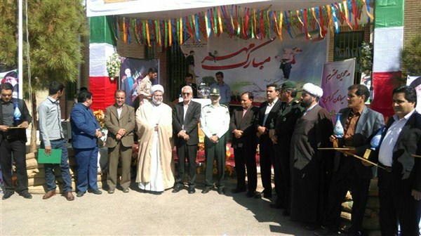 نواخته شدن زنگ مهر و مقاومت و شروع سال تحصیلی ۲۶هزار دانش اموز زرندی