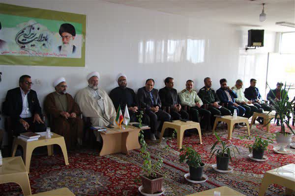 جشن چهل سالگی و پختگی انقلاب را باید با تمام همت بگیریم/امروز عده ای به جای شعار امریکا ستیزی شعار امریکا ستایشی در جامعه سر میدهند جشن چهل سالگی و پختگی انقلاب را باید با تمام همت بگیریم/امروز عده ای به جای شعار امریکا ستیزی شعار امریکا ستایشی در جامعه سر میدهند