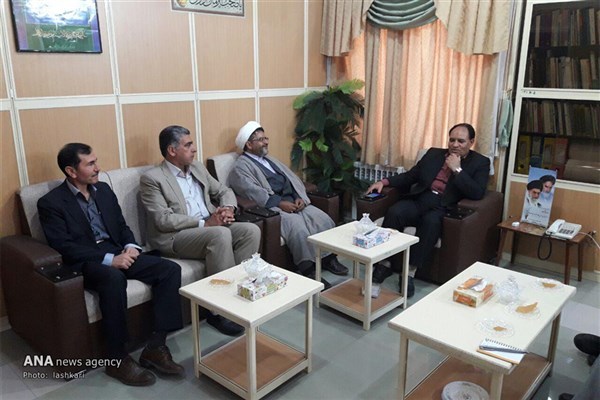 فرماندار زرند: دانشگاه آزاد اسلامی یکی از الگوهای موفق اقتصاد مقاومتی است
