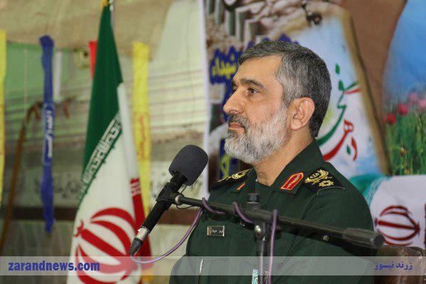 موشک‌های ایران ضامن امنیت کشور است/ از تهدیدات بزرگ عبور کردیم