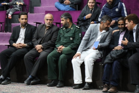 شب شعر «انقلاب» در زرند برگزار شد