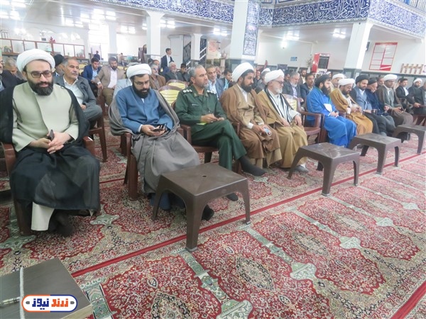 همایش ائمه جمعه و جماعات هئیت امنا مساجد و فرماندهان حوزه و پایگاه مقاومت شهرستان زرند برگزار شد