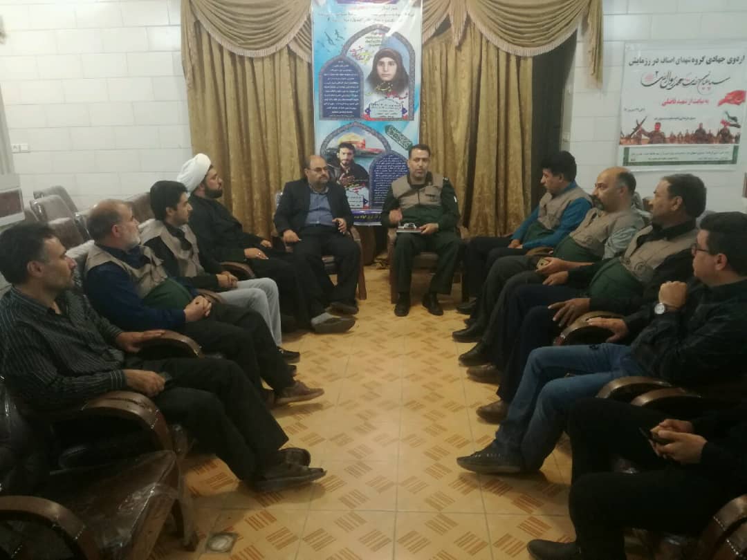  برگزاری رزمایش یک کاسب، یک دانش آموز به همت بسیج اصناف زرند