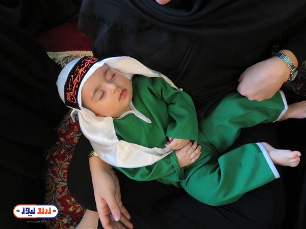 مادران زرندی شیرخوارگان خود را نذر علی اصغر(ع) کردند