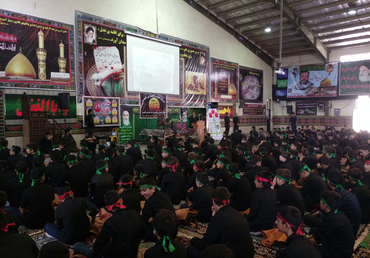 دانش آموزان در جنگ نرم دلاورمردانه ایستادگی کنند دانش آموزان در جنگ نرم دلاورمردانه ایستادگی کنند