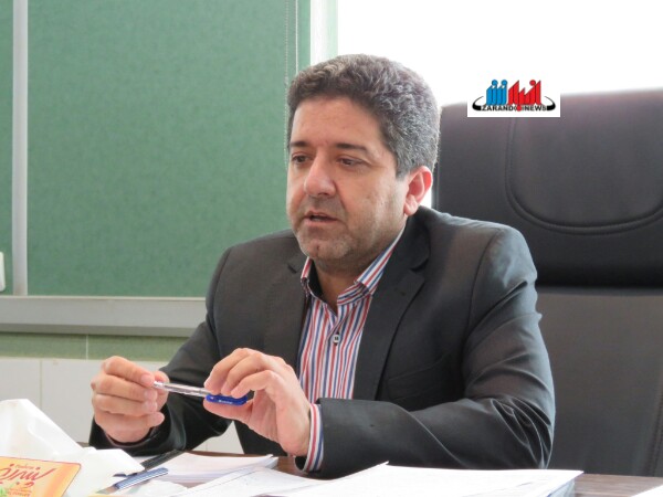 در قالب تیم قوی و باتجربه مایلم در انتخابات شورای اسلامی شهر زرند شرکت کنم