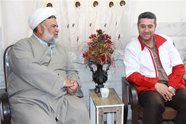 برای کاهش تلفات احتمالی زلزله وجود فرودگاه برای زرند لازم است