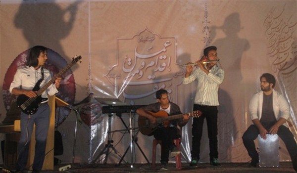 شب موسیقی در زرند + تصویر