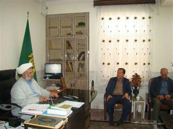 یکی از خواسته های مراجع و مقام معظم رهبری اهمیت دادن به ورزش است