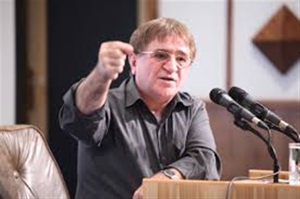 ۲۲ مرداد سخنرانی دکتر انوشه در زرند