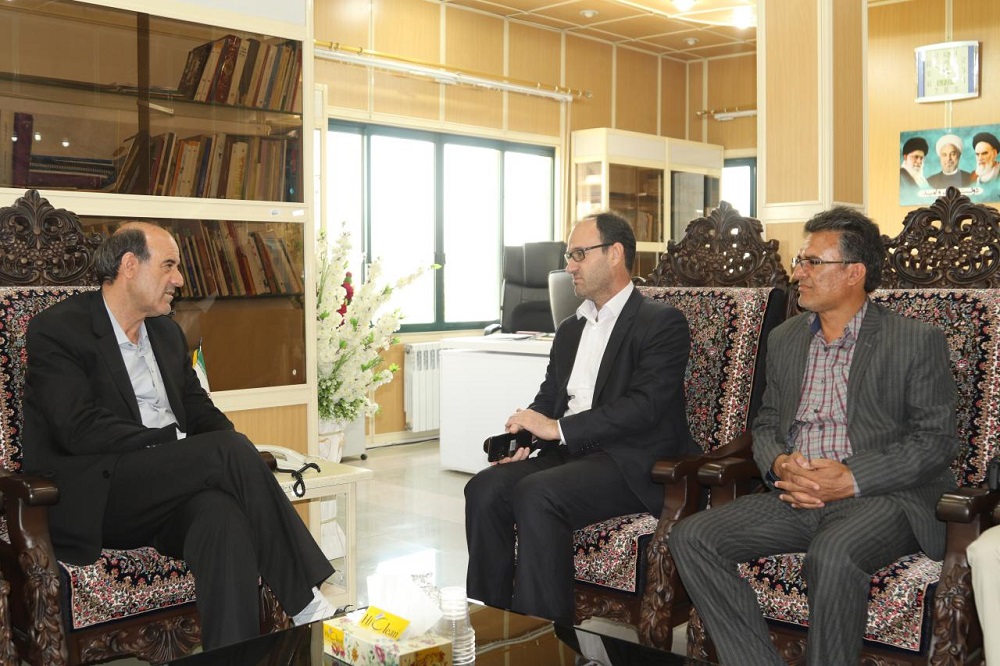 راه اندازی ایستگاه هواشناسی تمام اتوماتیک در زرند