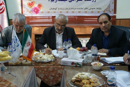 برگزاری مجمع نمایندگان استان با حضور رزم حسینی استاندار کرمان در زرند