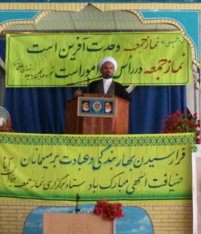 پیام شهداء این است که نبردمیکنیم وخون میدهیم اماتسلیم نمیشویم.